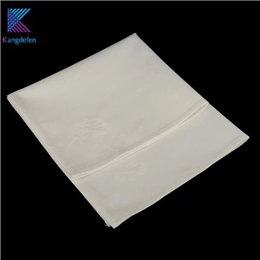 100 % polyesteri jacquard-lautasliina